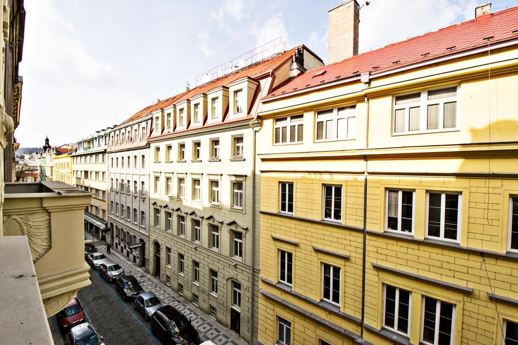 Business Class Ruterra Suite Prague Luaran gambar